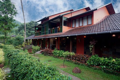 Mayaahi Resorts & Spa | best resort in Kakkadampoyil