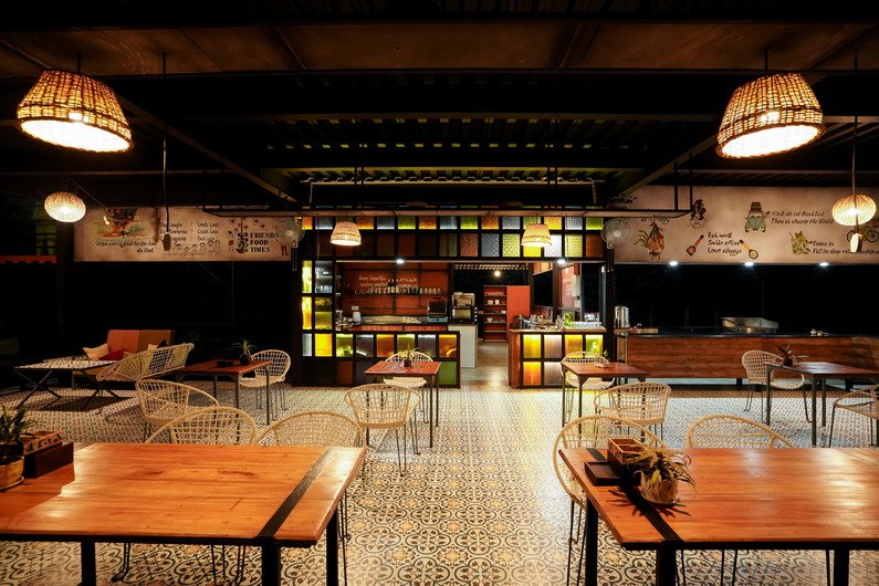 Roohi Art Cafe, Mayaahi resort & spa | best resort in kakkadampoyil