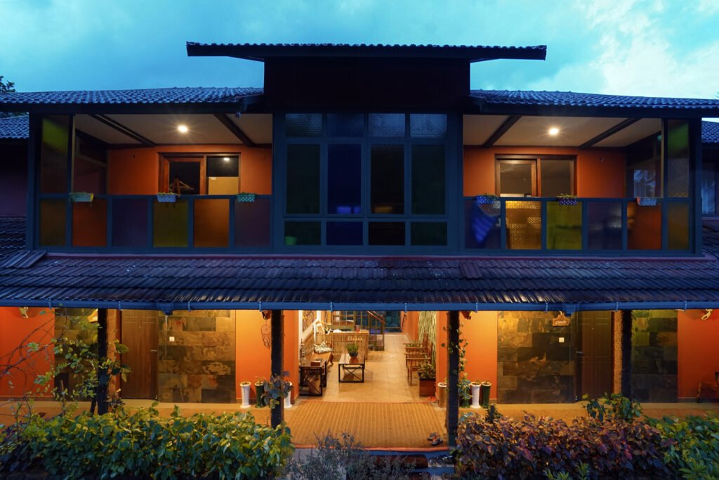 best riverside resort in Kakkadampoyil Kerala